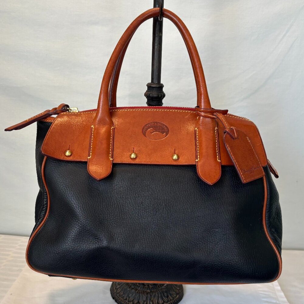 Vintage (90's) Dooney and Bourke black leather satchel purse